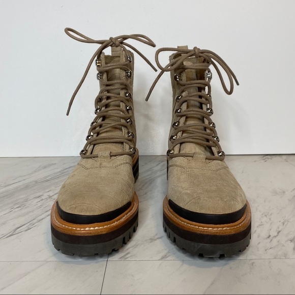 New! Marc Fisher Izzie Natural Tan Suede Lug Sole Boot 8M - Picture 2 of 15